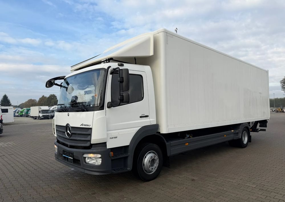 Mercedes-Benz ATEGO 1318 IZOTERMA 20 PALET! - Camión caja cerrada: foto 2 Mercedes-Benz ATEGO 1318 IZOTERMA 20 PALET! - Camión caja cerrada: foto 2