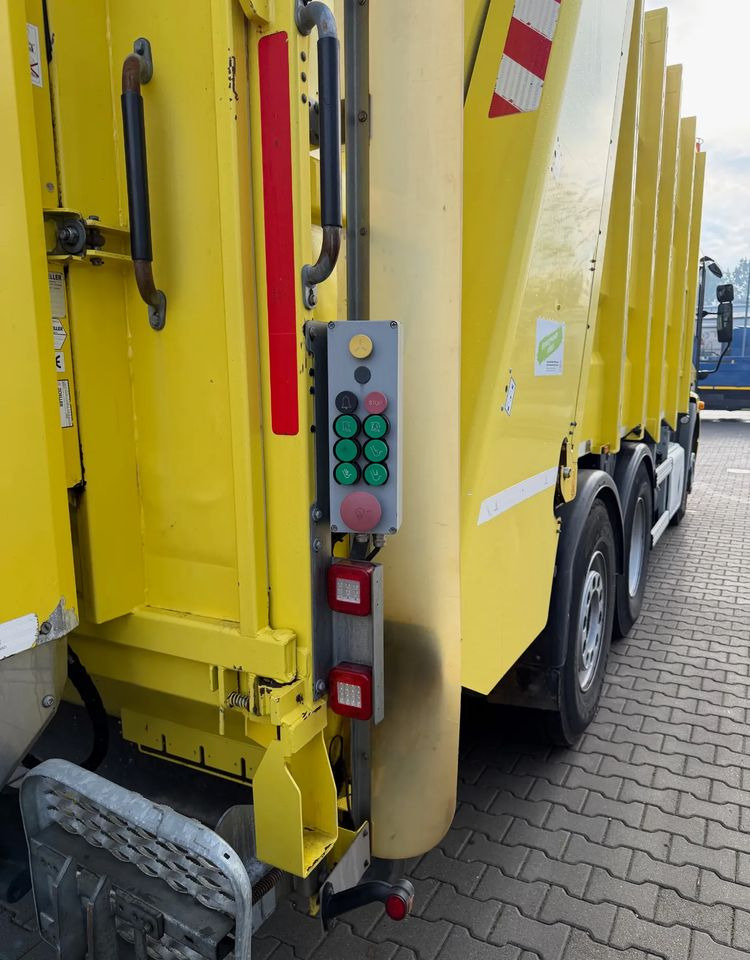 Leasing de  Mercedes-Benz ECONIC 2630, EURO6/ ŚMECIARKA/ ZOELLER/ DELTA Mercedes-Benz ECONIC 2630, EURO6/ ŚMECIARKA/ ZOELLER/ DELTA: foto 6 Leasing de  Mercedes-Benz ECONIC 2630, EURO6/ ŚMECIARKA/ ZOELLER/ DELTA Mercedes-Benz ECONIC 2630, EURO6/ ŚMECIARKA/ ZOELLER/ DELTA: foto 6