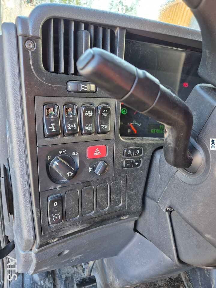 Leasing de 2005 Scania R 500 6X4 2005 Scania R 500 6X4: foto 13 Leasing de 2005 Scania R 500 6X4 2005 Scania R 500 6X4: foto 13