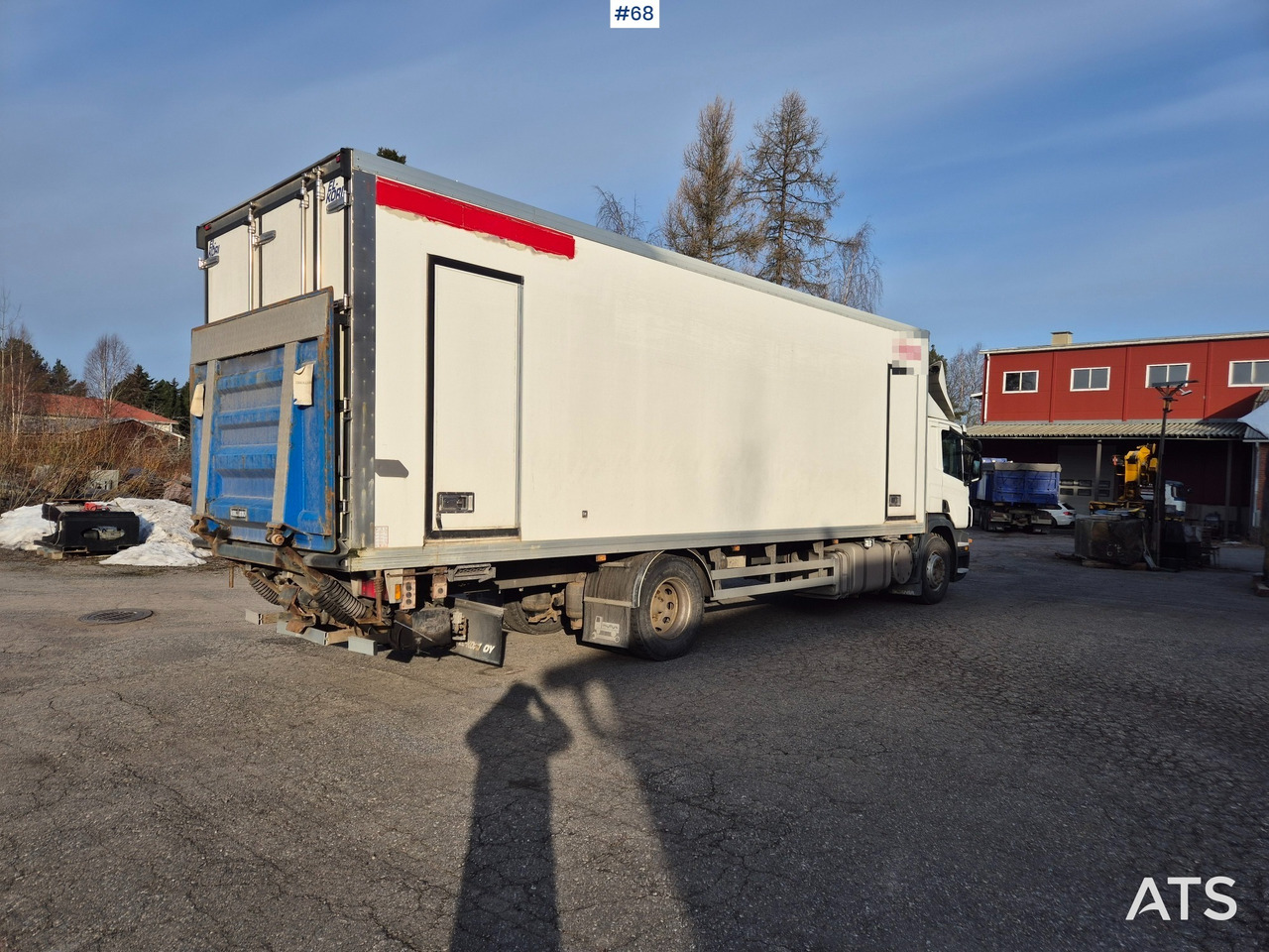 Camión caja cerrada Scania P380 Umpikorinen: foto 12