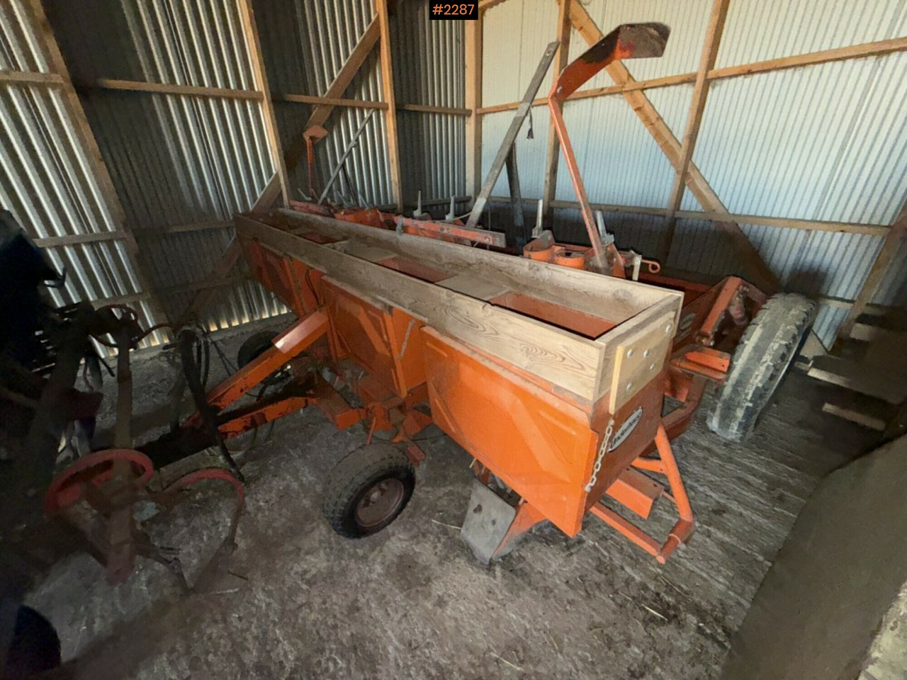 Potato planter Underhaug - Plantadora de patatas: foto 1 Potato planter Underhaug - Plantadora de patatas: foto 1