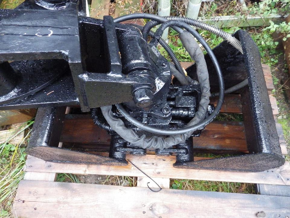 Greifer für Minibagger 40 cm für Verachtert CW05 (MWST ausweis.) - Cuchara de mordazas para Maquinaria de construcción: foto 2 Greifer für Minibagger 40 cm für Verachtert CW05 (MWST ausweis.) - Cuchara de mordazas para Maquinaria de construcción: foto 2