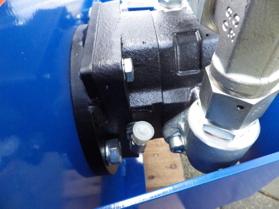 Trituradora forestal Mulcher  Forstmulcher  Bagger-Mulcher  (netto 4500 Euro): foto 11