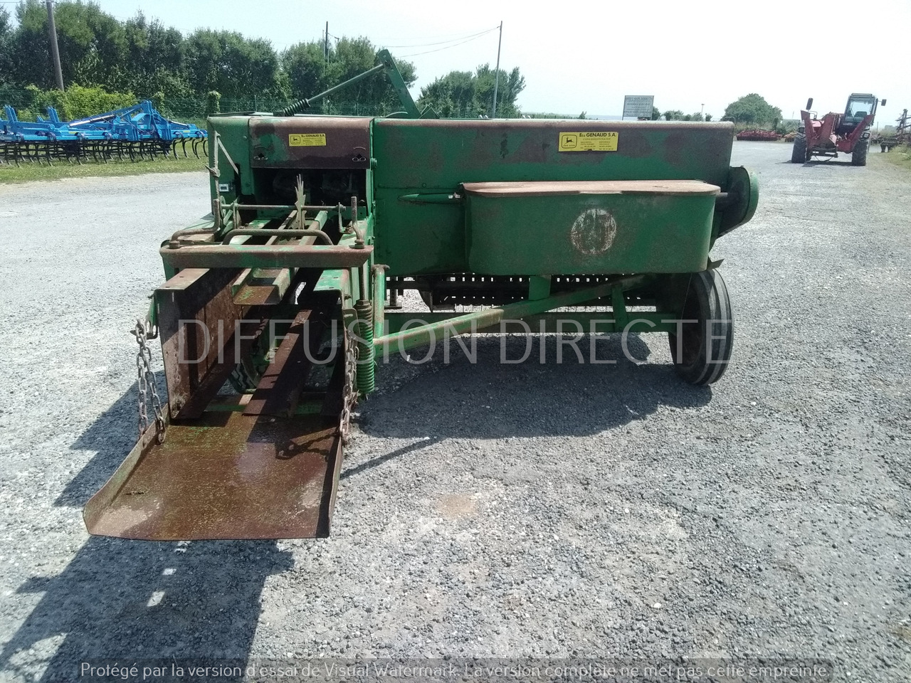 JOHN DEERE PRESSE MOYENNE DENSITE 332 - Rotoempacadora: foto 3 JOHN DEERE PRESSE MOYENNE DENSITE 332 - Rotoempacadora: foto 3