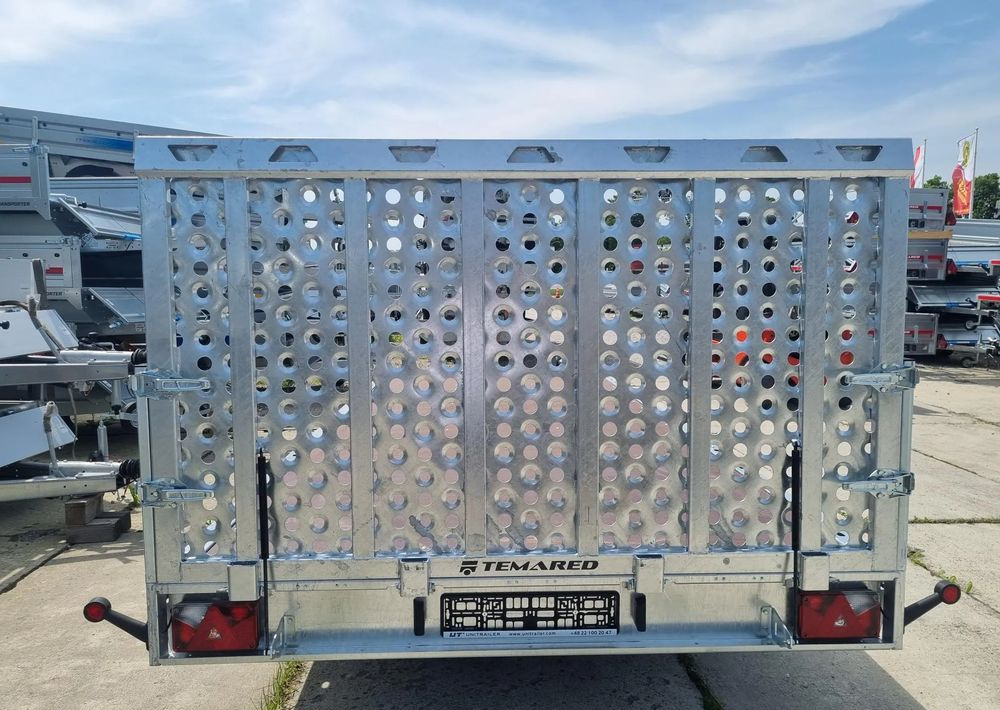 TEMARED UNIVERSAL 5121/3 3.5T R10C SKLEJKA - Remolque portavehículos: foto 4 TEMARED UNIVERSAL 5121/3 3.5T R10C SKLEJKA - Remolque portavehículos: foto 4