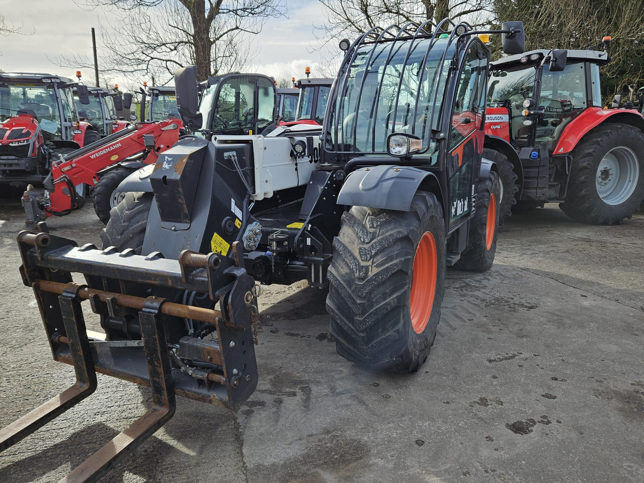 2019 Bobcat TL4380, good condition machine - Manipulador telescópico: foto 2 2019 Bobcat TL4380, good condition machine - Manipulador telescópico: foto 2