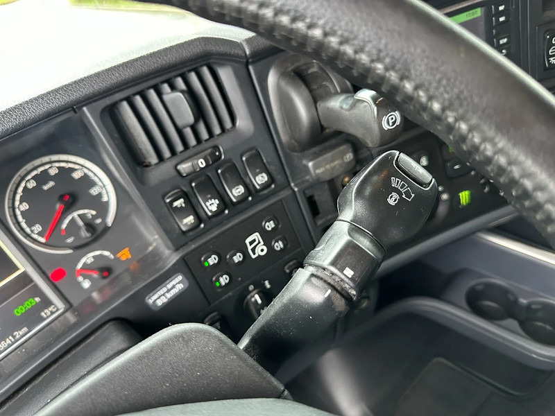 Cabeza tractora Scania R580 V8 Full air-retarder-6x2-eur0 6: foto 20 Cabeza tractora Scania R580 V8 Full air-retarder-6x2-eur0 6: foto 20