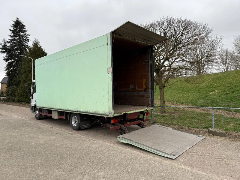 Iveco EuroCargo 75 Bakwagen -Manual-lift- Low KM - Camión caja cerrada: foto 3 Iveco EuroCargo 75 Bakwagen -Manual-lift- Low KM - Camión caja cerrada: foto 3