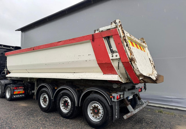 Carnehl3-aks Siirtoteli kippikärry - Semirremolque volquete: foto 3 Carnehl3-aks Siirtoteli kippikärry - Semirremolque volquete: foto 3