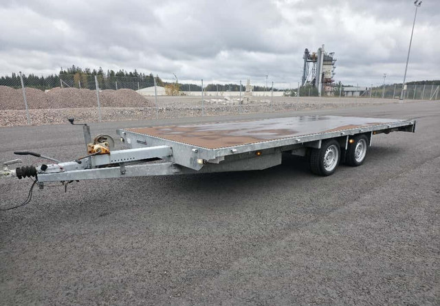 EduardP4 3000kg - Remolque plataforma/ Caja abierta: foto 1 EduardP4 3000kg - Remolque plataforma/ Caja abierta: foto 1