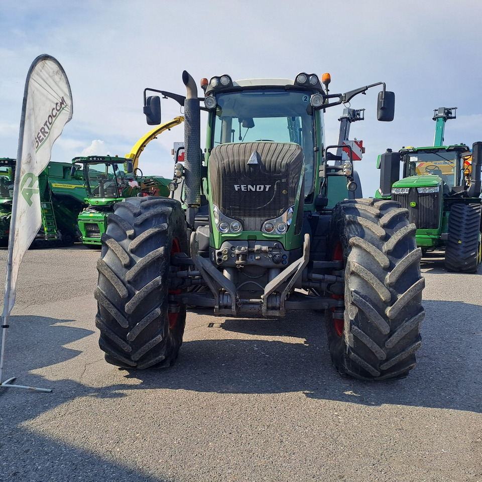 FENDT 936 VARIO - Tractor: foto 2 FENDT 936 VARIO - Tractor: foto 2