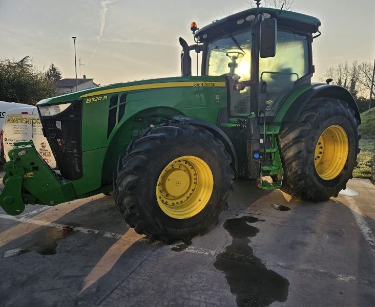 JOHN DEERE 8410 - Tractor: foto 3 JOHN DEERE 8410 - Tractor: foto 3