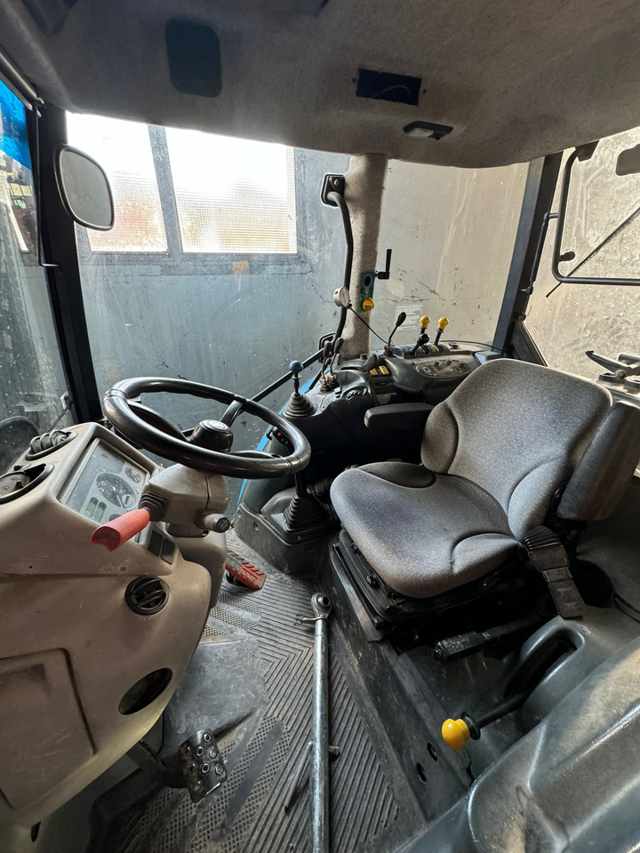LANDINI LEGEND 130 - Tractor: foto 5 LANDINI LEGEND 130 - Tractor: foto 5
