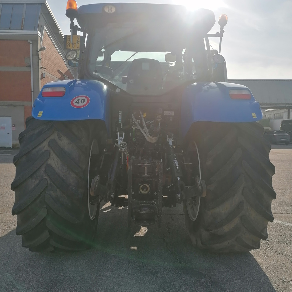 NEW HOLLAND T7 210 - Tractor: foto 4 NEW HOLLAND T7 210 - Tractor: foto 4