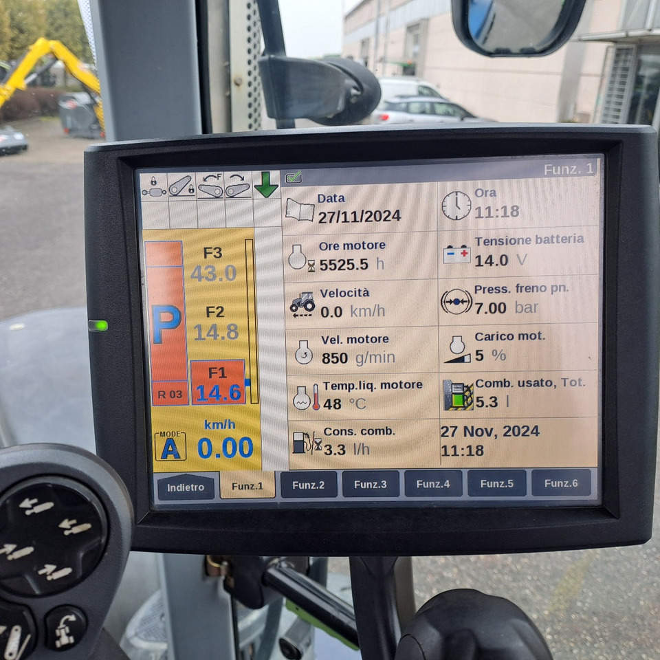 NEW HOLLAND T7.270 BLUEPOWER - Tractor: foto 3 NEW HOLLAND T7.270 BLUEPOWER - Tractor: foto 3