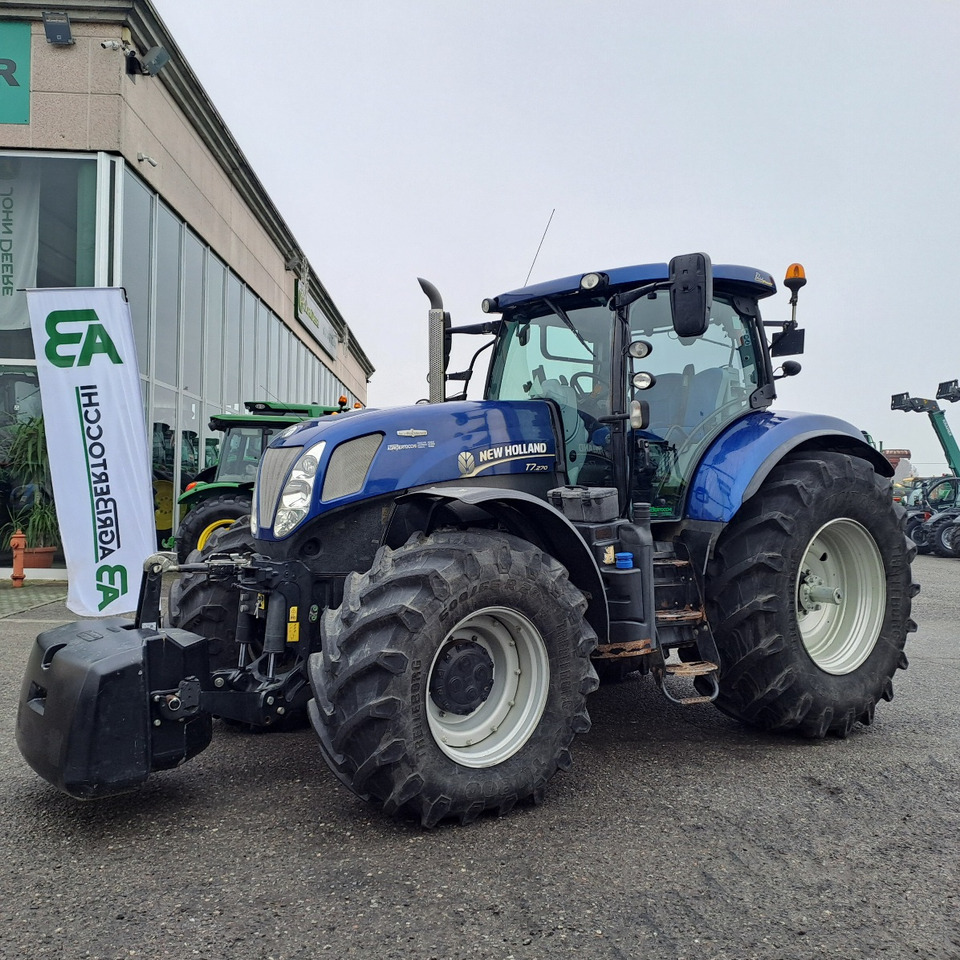 NEW HOLLAND T7.270 BLUEPOWER - Tractor: foto 1 NEW HOLLAND T7.270 BLUEPOWER - Tractor: foto 1