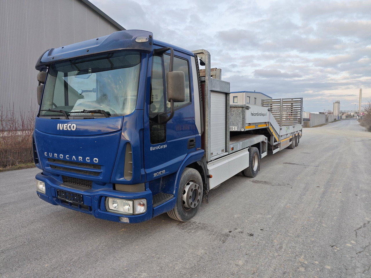 VELDHUIZEN P38-2 & Iveco Eurocargo 90E18 - Semirremolque góndola rebajadas: foto 1 VELDHUIZEN P38-2 & Iveco Eurocargo 90E18 - Semirremolque góndola rebajadas: foto 1
