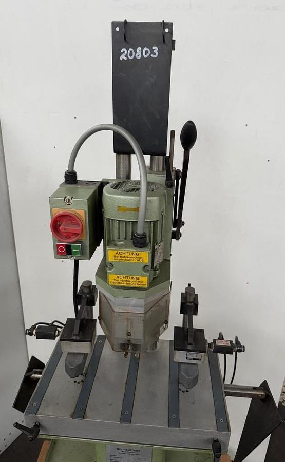Türbänder-Bohrautomat SCHÜCO - Máquina herramienta: foto 2 Türbänder-Bohrautomat SCHÜCO - Máquina herramienta: foto 2
