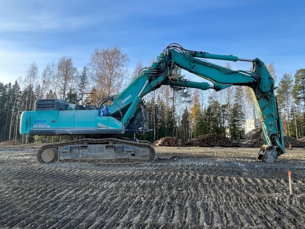 Kobelco SK 550 D LC -11  - Excavadora de demolición: foto 4 Kobelco SK 550 D LC -11  - Excavadora de demolición: foto 4