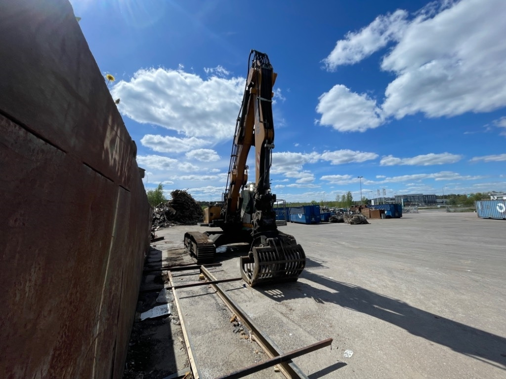 Liebherr LH 30 C Litronic - Manipulador de materiales: foto 3 Liebherr LH 30 C Litronic - Manipulador de materiales: foto 3