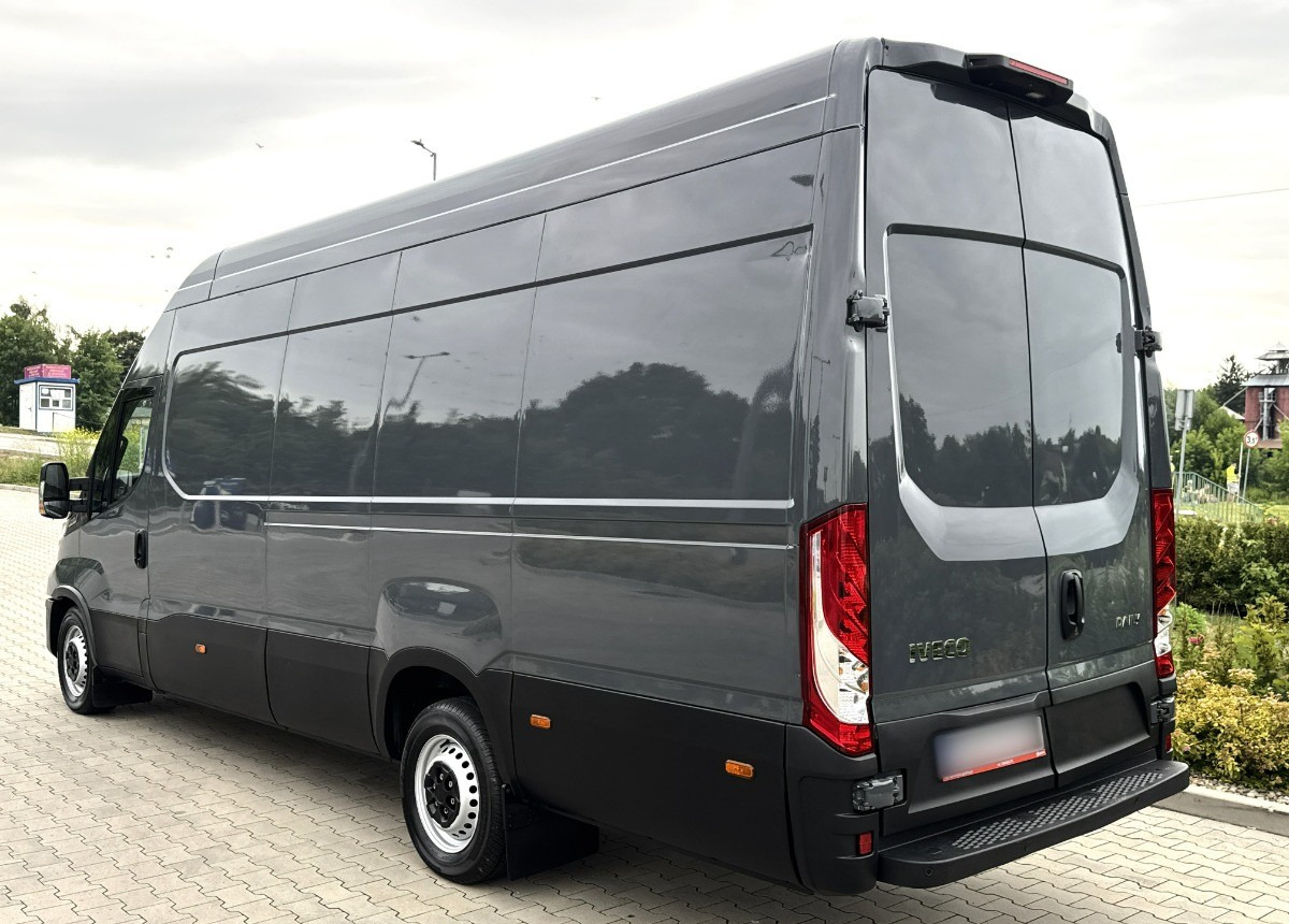 Iveco Daily L4H3 MAXI 3.0 180KM Hi-matic Kamera Salon PL - Furgón: foto 2 Iveco Daily L4H3 MAXI 3.0 180KM Hi-matic Kamera Salon PL - Furgón: foto 2