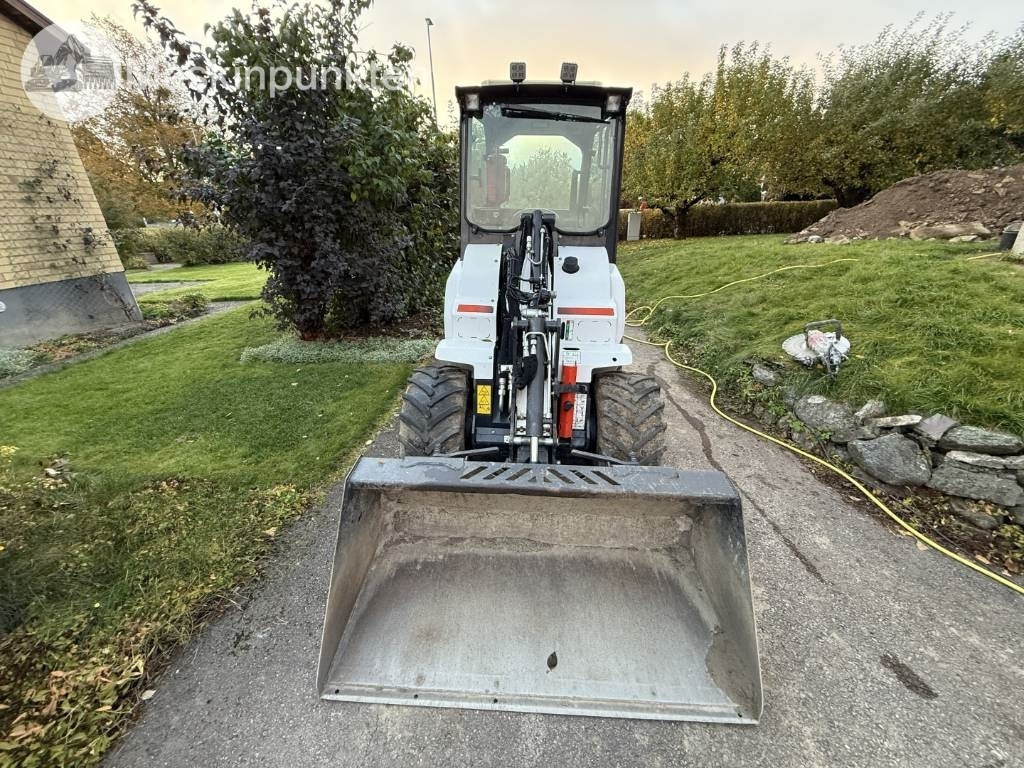 Bobcat L 28 Hjullastare + Släp - Cargadora de ruedas: foto 2 Bobcat L 28 Hjullastare + Släp - Cargadora de ruedas: foto 2