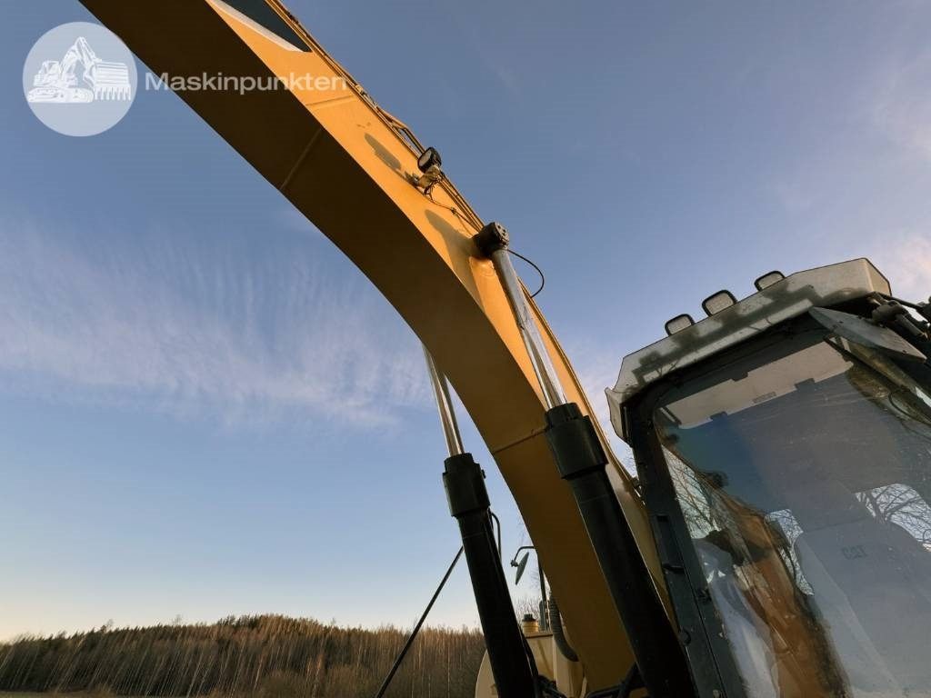 Excavadora de cadenas CAT 324 D L: foto 22