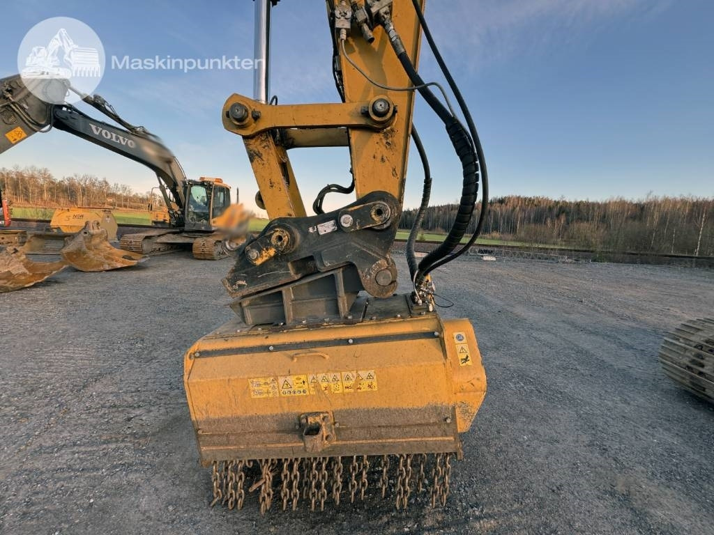Excavadora de cadenas CAT 324 D L: foto 24