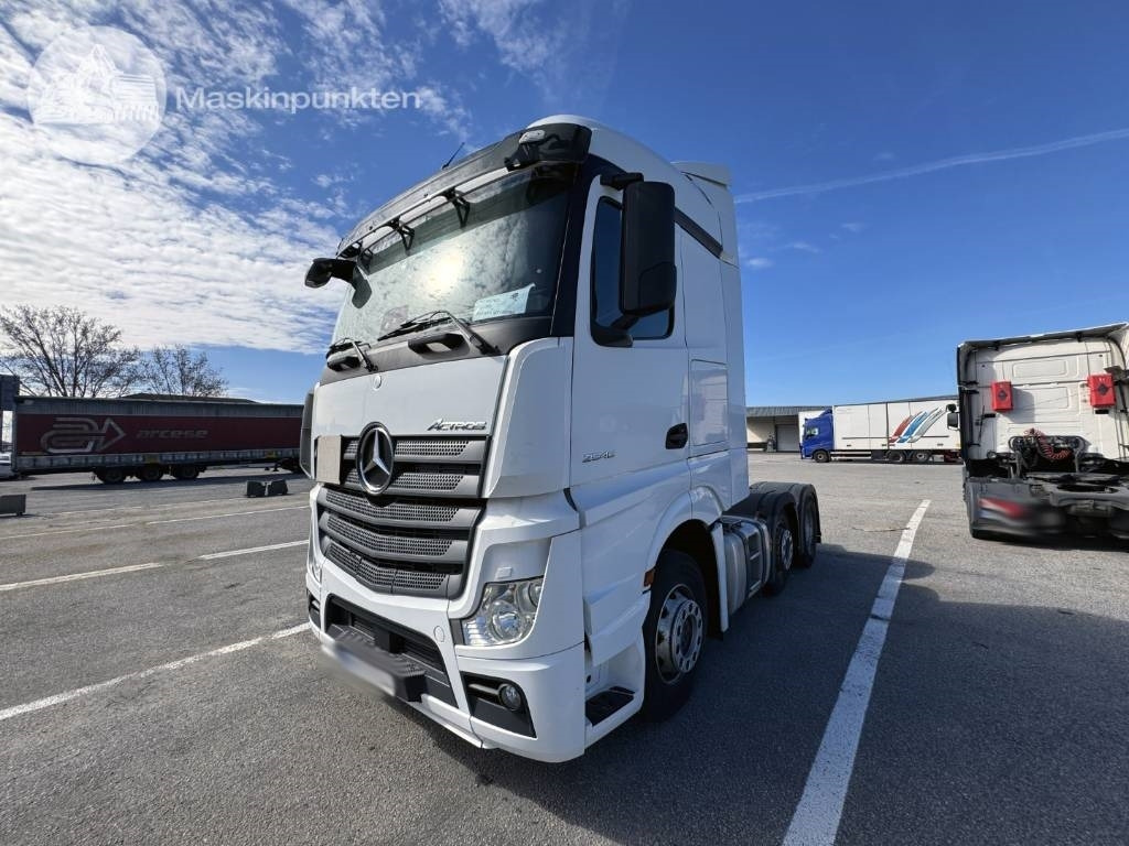 Mercedes-Benz Actros 2545 - Cabeza tractora: foto 1 Mercedes-Benz Actros 2545 - Cabeza tractora: foto 1