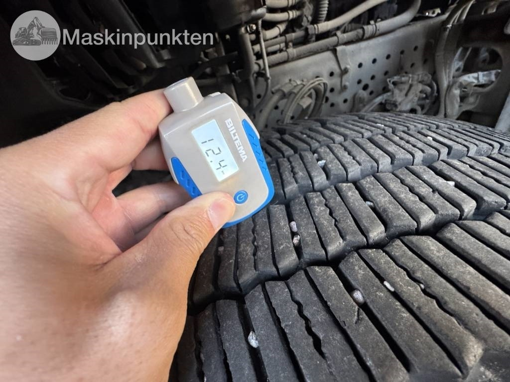 Mercedes-Benz Actros 963-4-D - Cabeza tractora: foto 5 Mercedes-Benz Actros 963-4-D - Cabeza tractora: foto 5