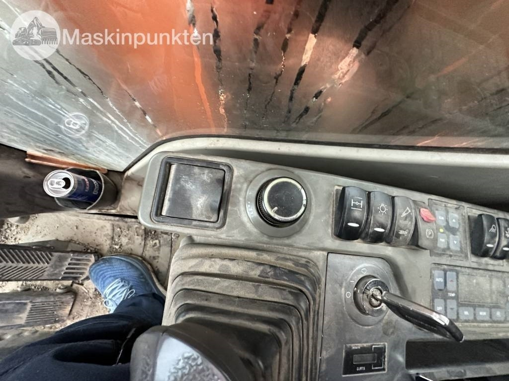 Excavadora de ruedas Doosan DX 140 W med vagn och redskap: foto 23