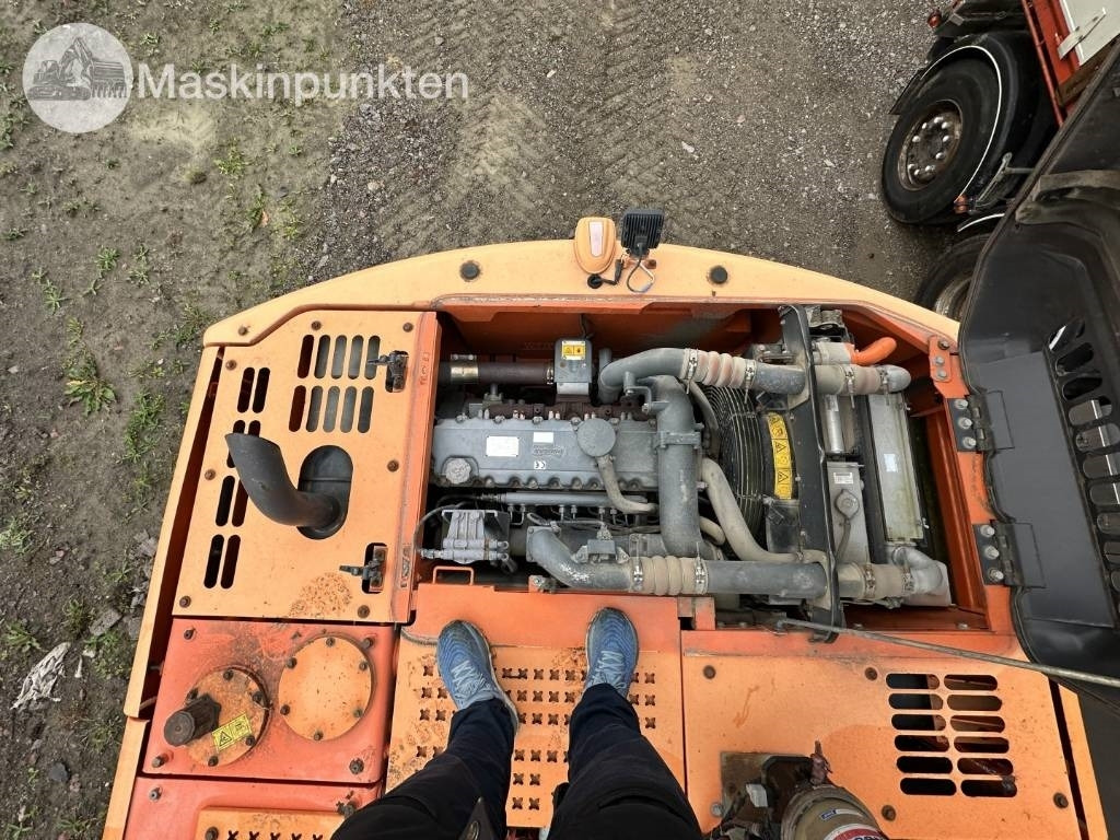 Excavadora de ruedas Doosan DX 140 W med vagn och redskap: foto 44
