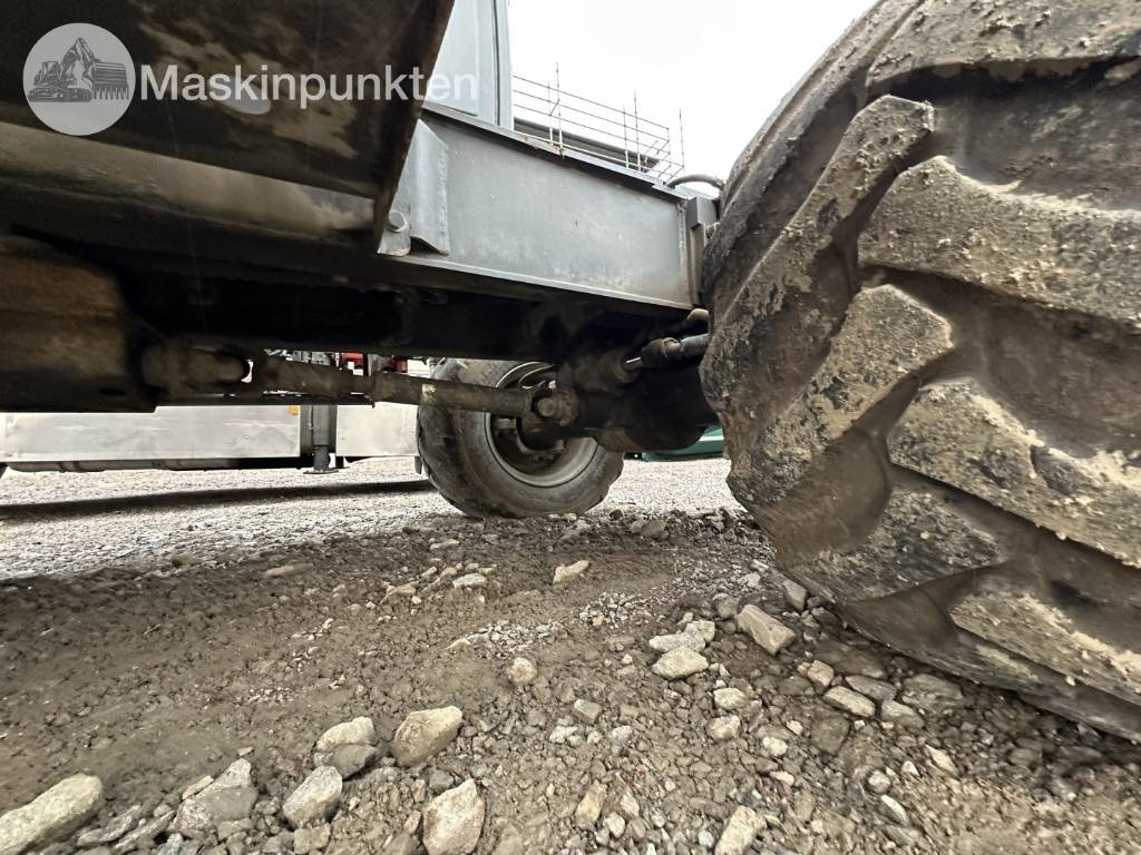 Excavadora de ruedas Doosan DX 140 W med vagn och redskap: foto 37