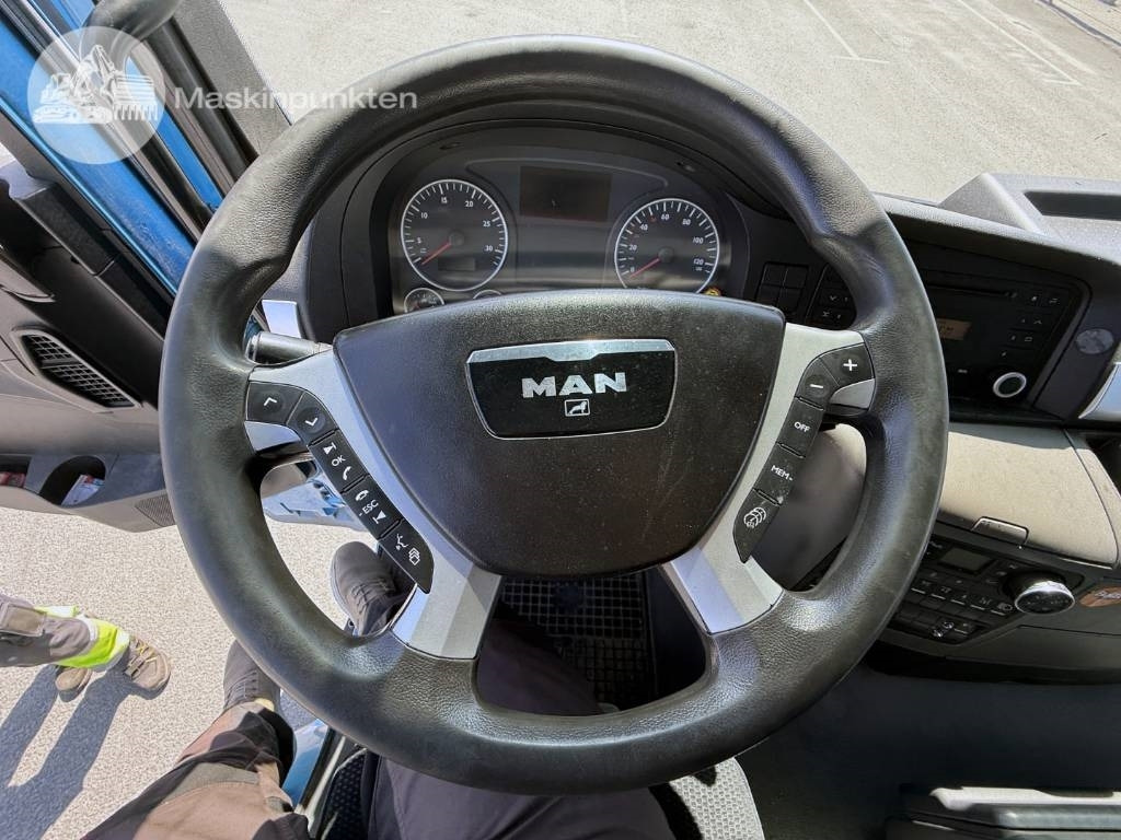 Leasing de MAN TGS 26.440 BL  MAN TGS 26.440 BL: foto 42