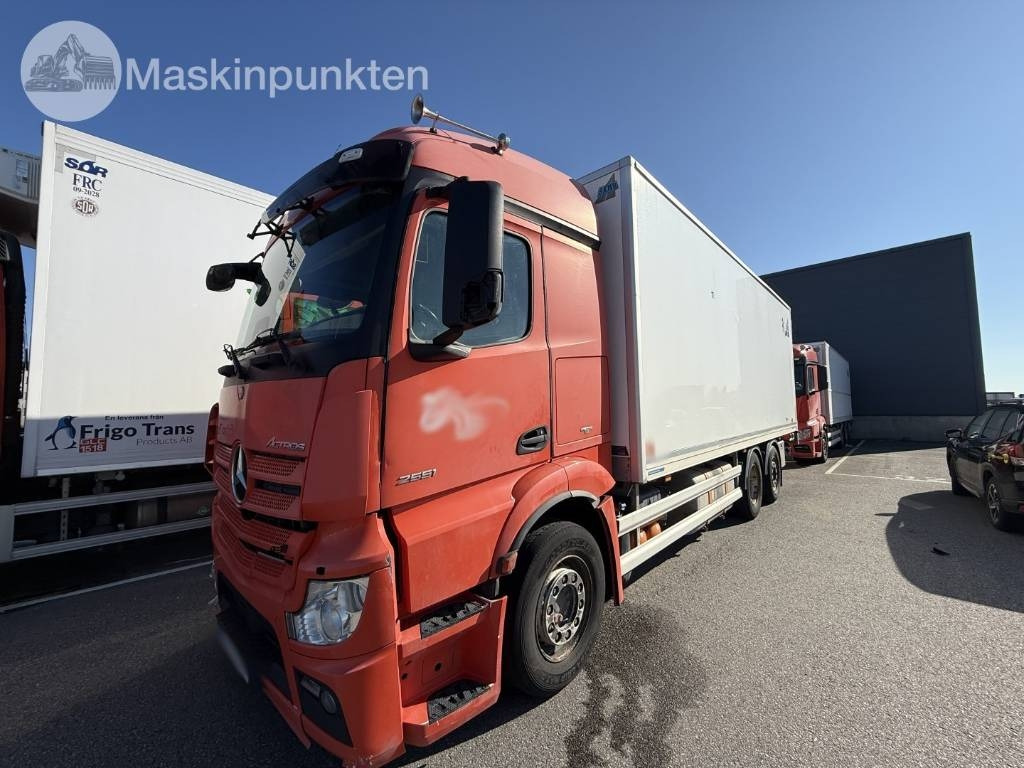 Mercedes-Benz Actros 2551  - Camión frigorífico: foto 1 Mercedes-Benz Actros 2551  - Camión frigorífico: foto 1