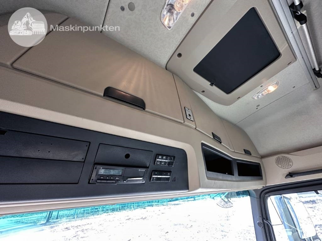 Camión caja cerrada Mercedes-Benz Actros 2558 Ekipage: foto 32