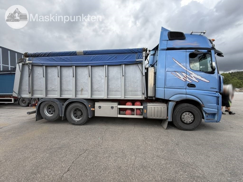 Mercedes-Benz Actros 2853 L - Camión volquete: foto 4 Mercedes-Benz Actros 2853 L - Camión volquete: foto 4