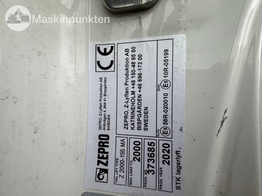 Camión caja cerrada Scania P 250: foto 23