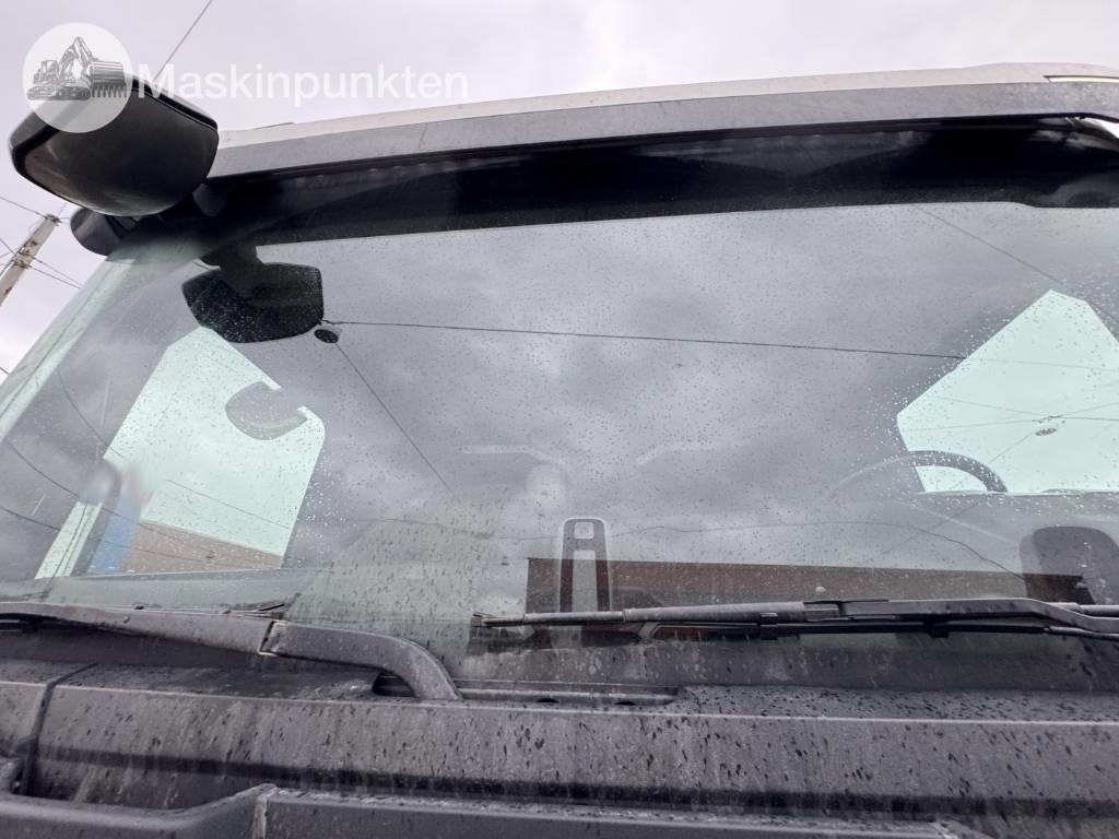 Camión caja cerrada Scania P 250: foto 6