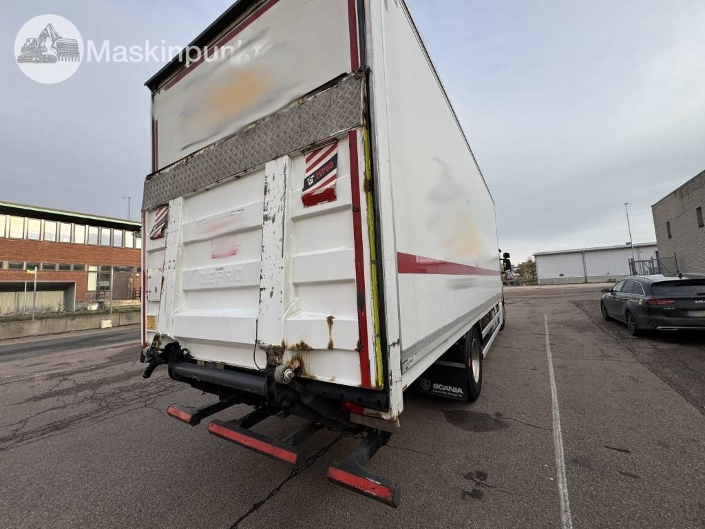 Scania P 320 - Camión caja cerrada: foto 3 Scania P 320 - Camión caja cerrada: foto 3