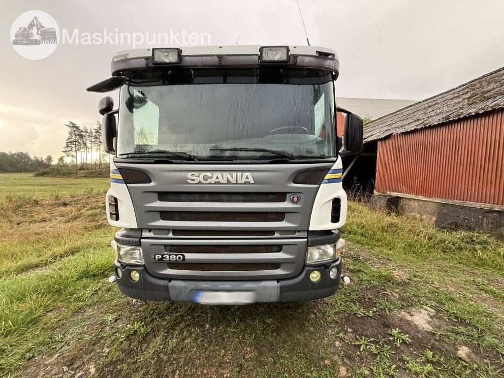 Scania P 380 LB - Camión multibasculante: foto 2 Scania P 380 LB - Camión multibasculante: foto 2