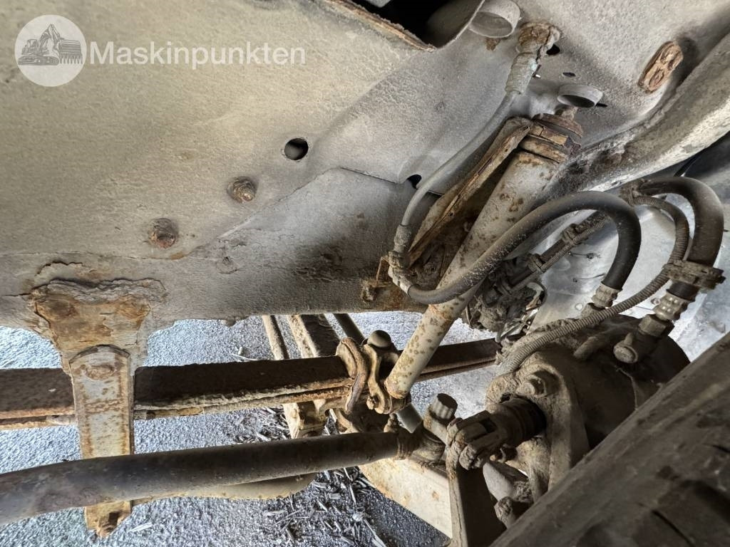 Camión de basura Scania P 94 D: foto 8 Camión de basura Scania P 94 D: foto 8