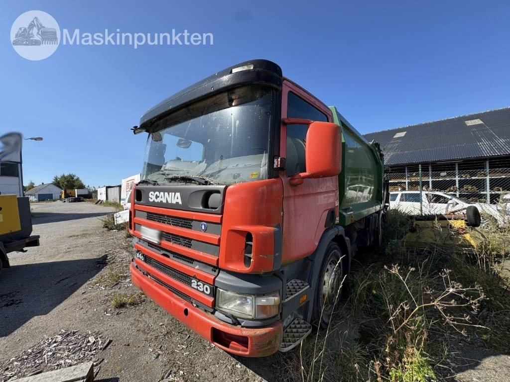 Scania P 94 D - Camión de basura: foto 1 Scania P 94 D - Camión de basura: foto 1