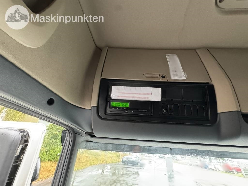 Leasing de Scania R 490  Scania R 490: foto 47