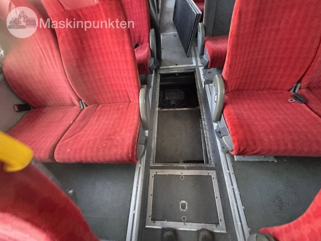 Autobús suburbano Volvo B 12 M: foto 23