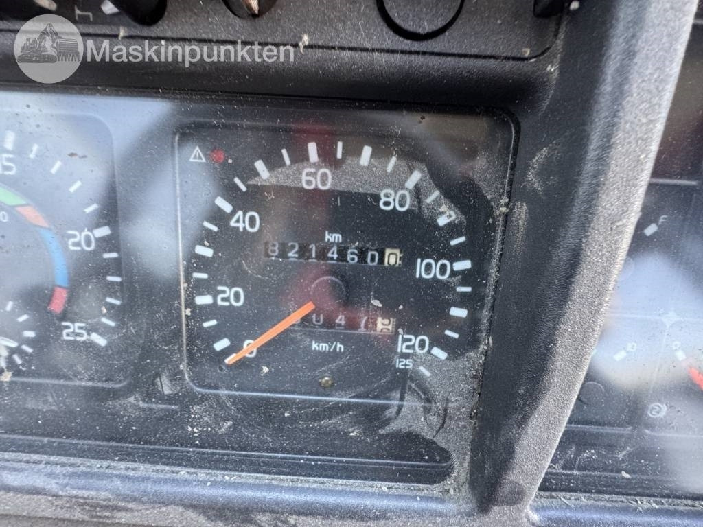 Autobús suburbano Volvo B 12 M: foto 15