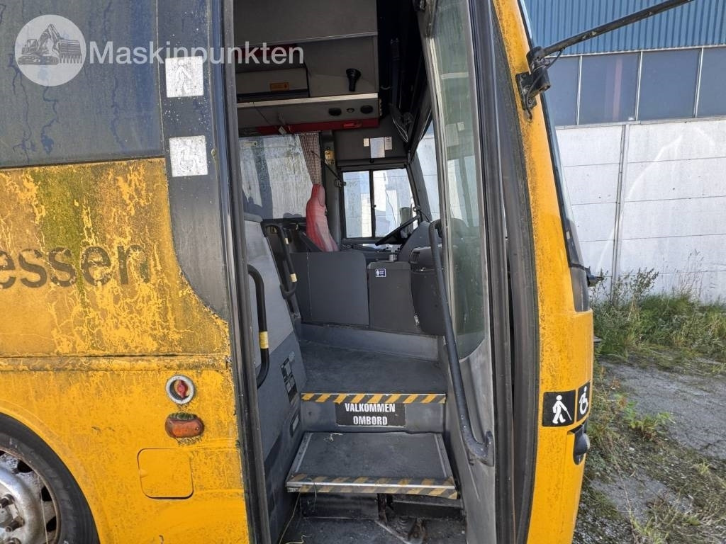 Autobús suburbano Volvo B 12 M: foto 6