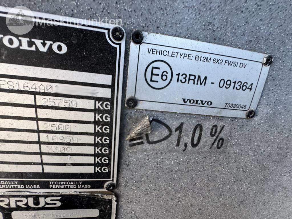 Autobús suburbano Volvo B 12 M: foto 9