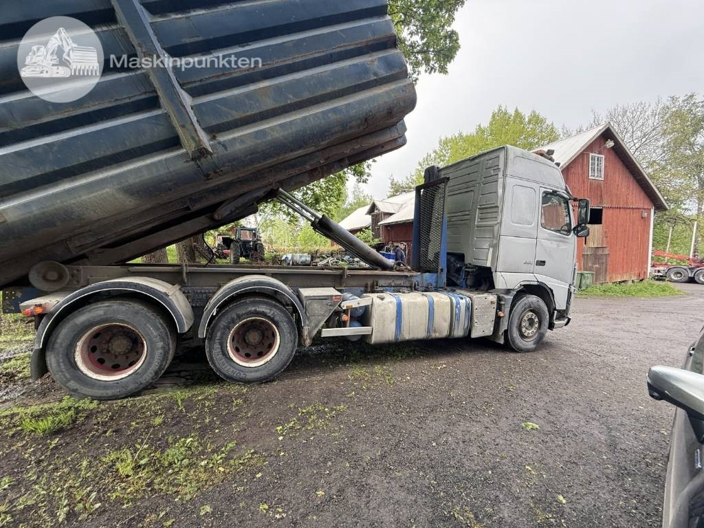 Volvo FH 16 660 - Camión multibasculante: foto 4 Volvo FH 16 660 - Camión multibasculante: foto 4