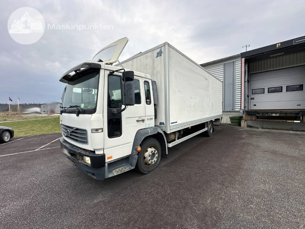 Volvo FL 612 - Camión caja cerrada: foto 1 Volvo FL 612 - Camión caja cerrada: foto 1